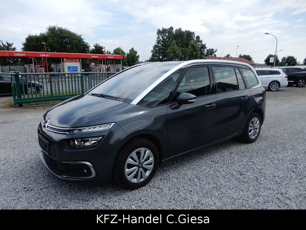 Photo 1 : Citroen C4 2017 Essence