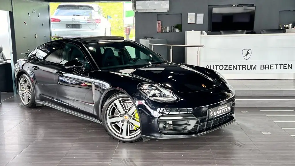 Photo 1 : Porsche Panamera 2022 Hybride