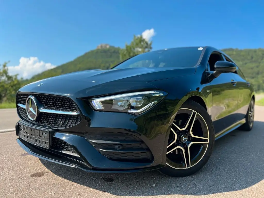 Photo 1 : Mercedes-benz Classe Cla 2021 Petrol