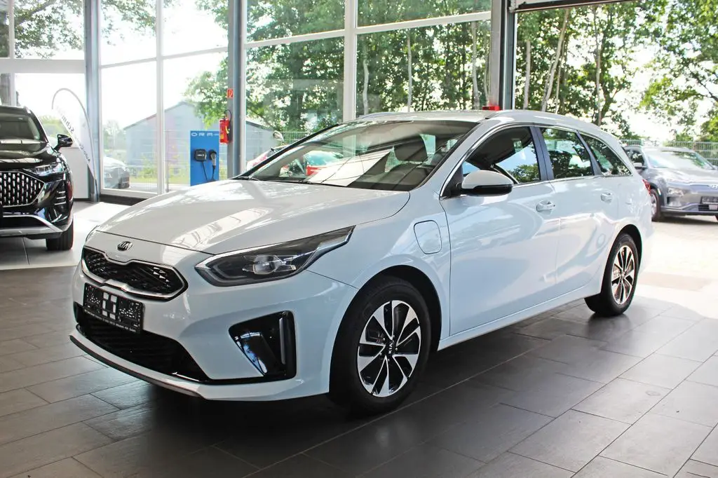 Photo 1 : Kia Ceed 2021 Hybrid