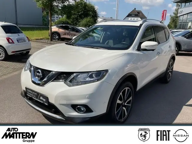 Photo 1 : Nissan X-trail 2017 Petrol