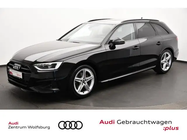 Photo 1 : Audi A4 2022 Petrol