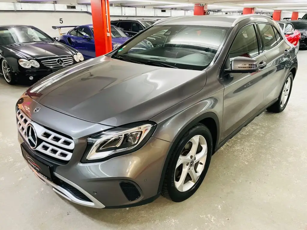 Photo 1 : Mercedes-benz Classe Gla 2019 Essence