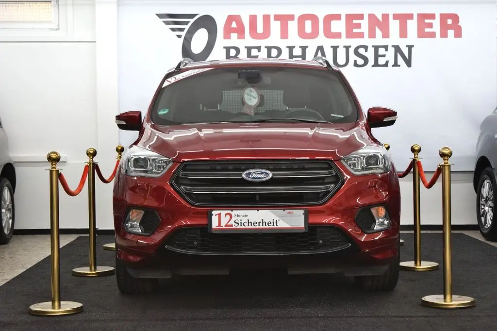 Photo 1 : Ford Kuga 2017 Essence