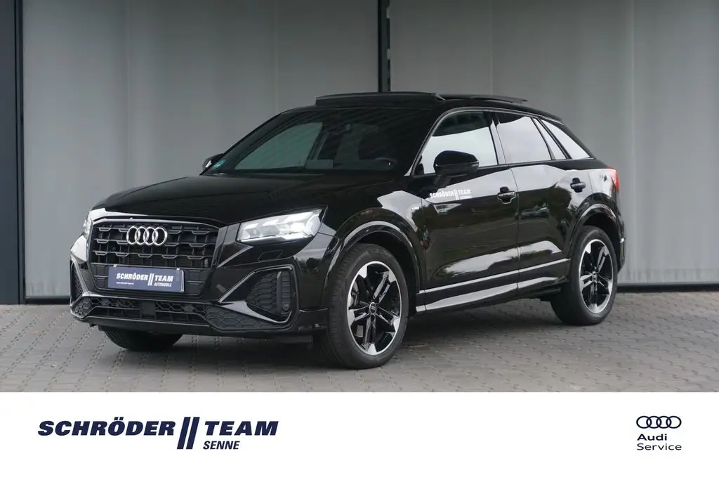 Photo 1 : Audi Q2 2023 Diesel