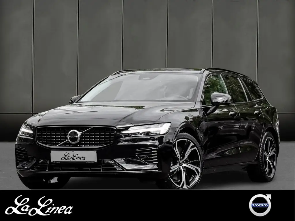 Photo 1 : Volvo V60 2023 Hybrid