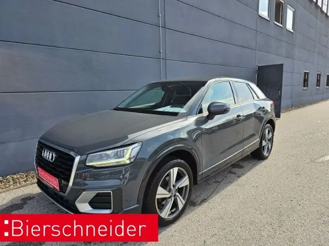 Photo 1 : Audi Q2 2019 Essence