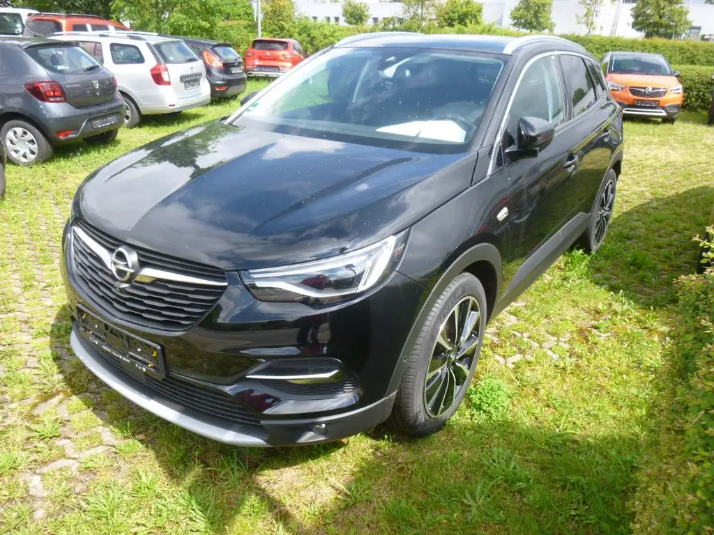 Photo 1 : Opel Grandland 2021 Essence