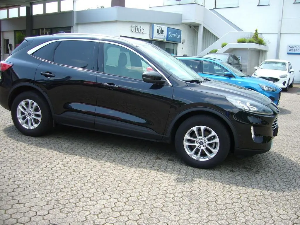 Photo 1 : Ford Kuga 2021 Petrol