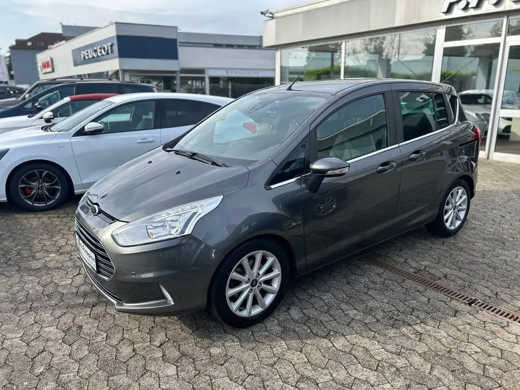 Photo 1 : Ford B-max 2016 Essence