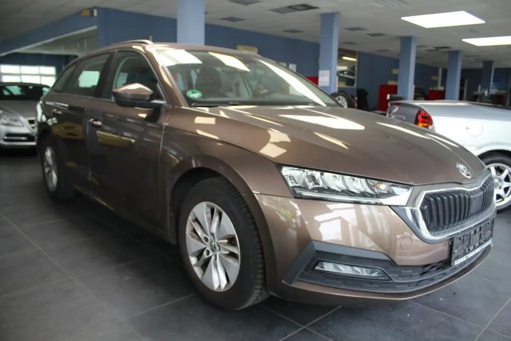 Photo 1 : Skoda Octavia 2020 Essence