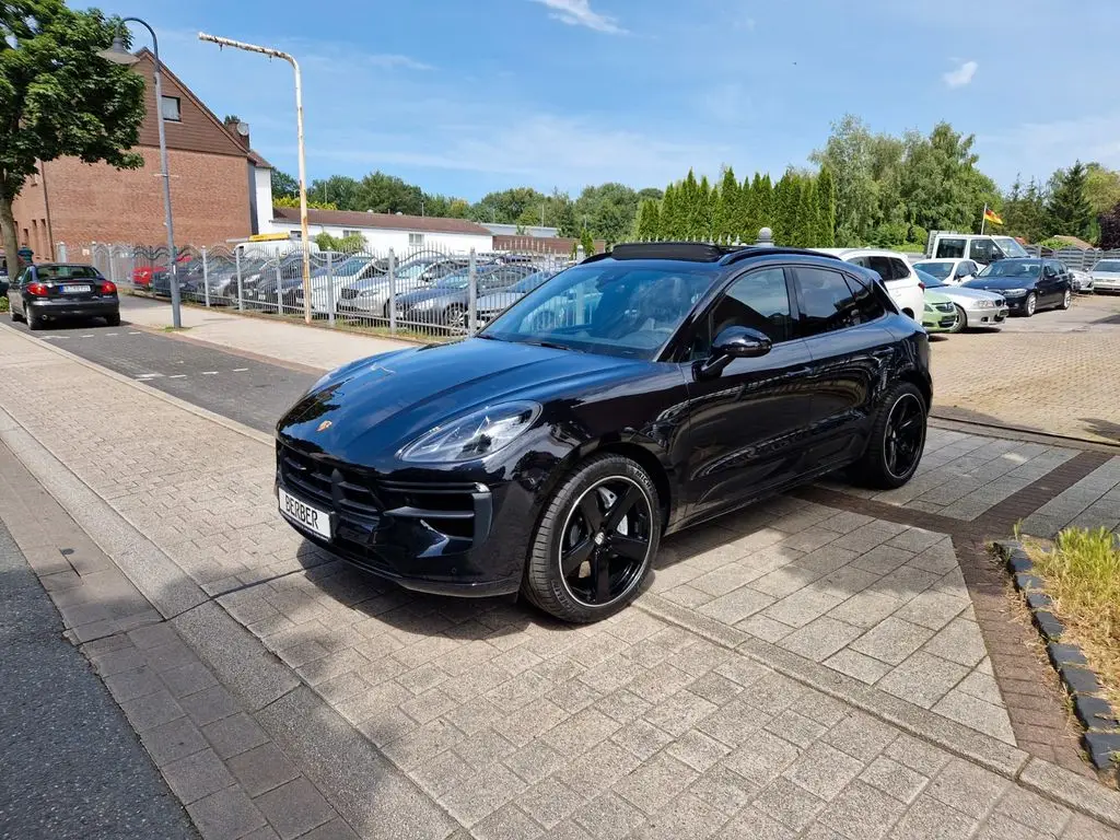 Photo 1 : Porsche Macan 2020 Essence