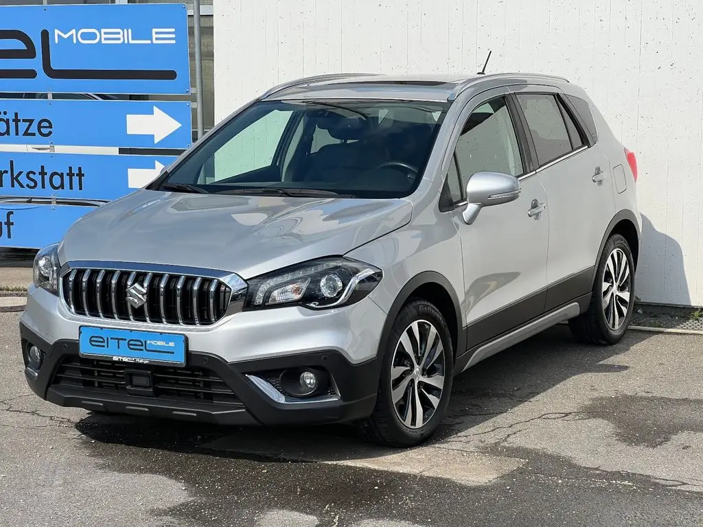 Photo 1 : Suzuki Sx4 2019 Petrol