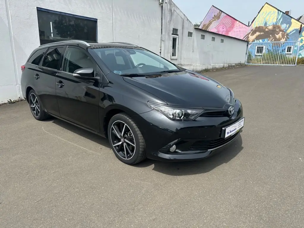 Photo 1 : Toyota Auris 2018 Hybride