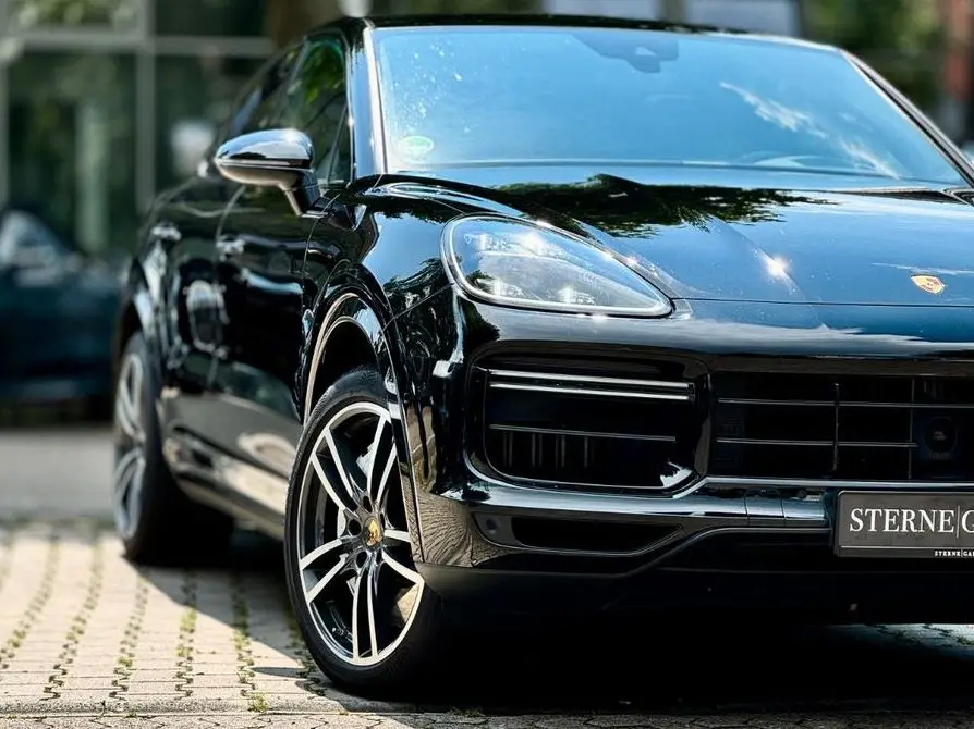 Photo 1 : Porsche Cayenne 2019 Petrol