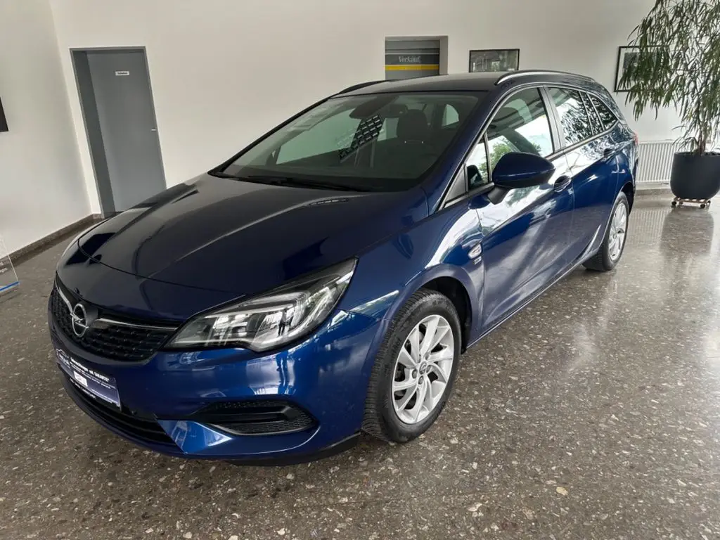 Photo 1 : Opel Astra 2020 Diesel