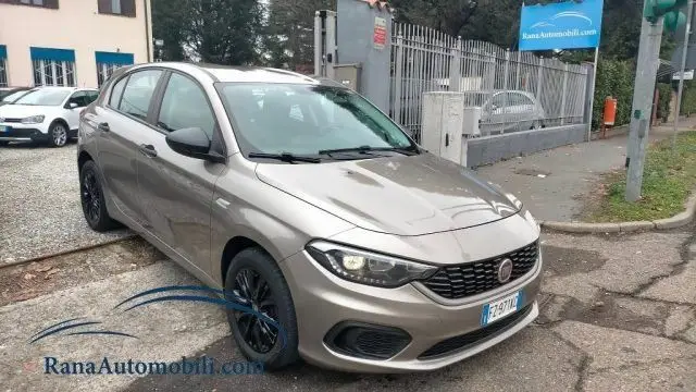 Photo 1 : Fiat Tipo 2019 Petrol