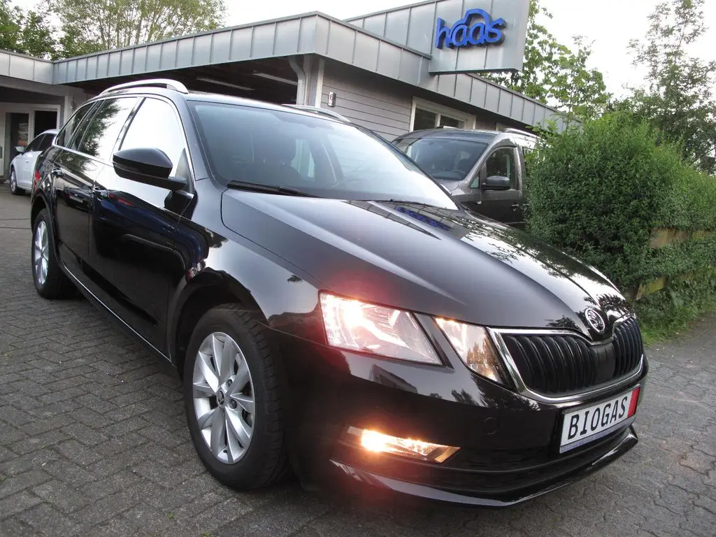 Photo 1 : Skoda Octavia 2020 Autres