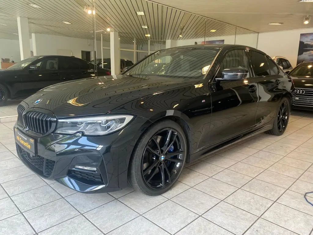 Photo 1 : Bmw Serie 3 2019 Petrol