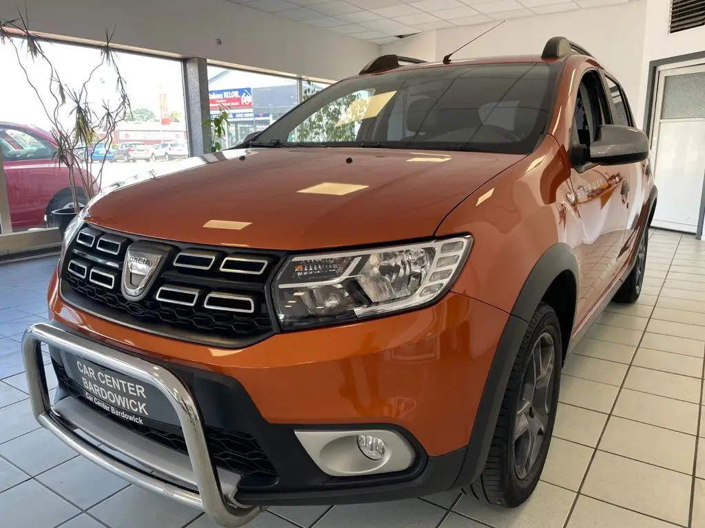 Photo 1 : Dacia Sandero 2018 Petrol