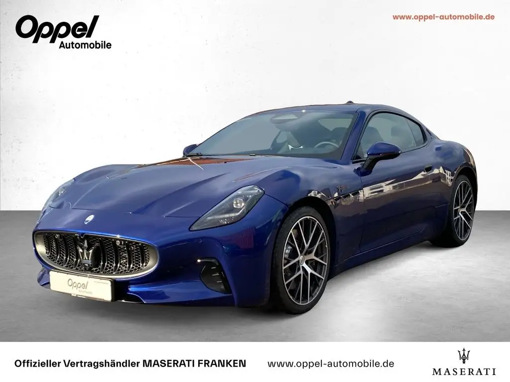 Photo 1 : Maserati Granturismo 2024 Non renseigné