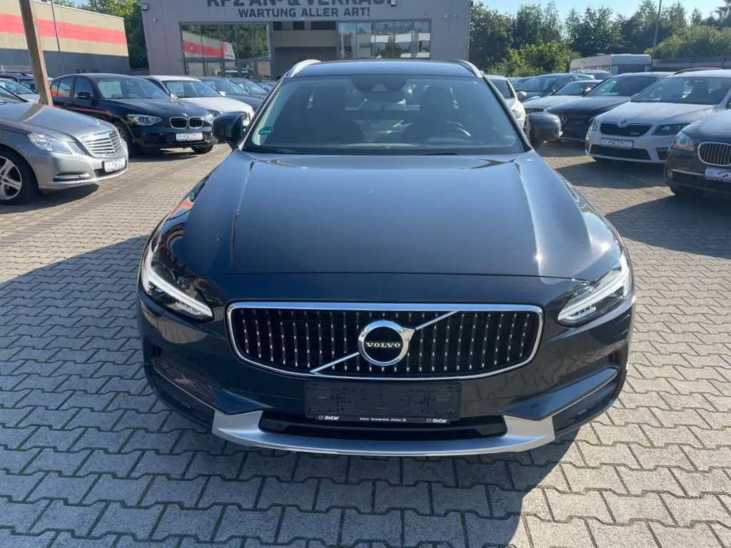 Photo 1 : Volvo V90 2020 Diesel