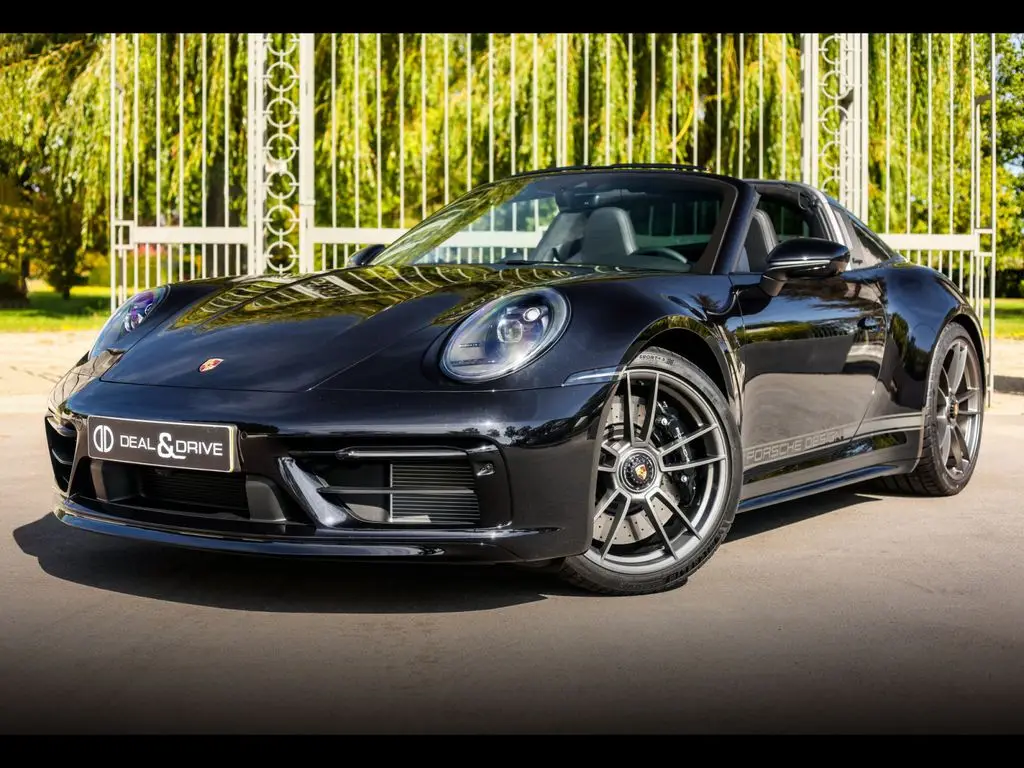 Photo 1 : Porsche 911 2023 Petrol