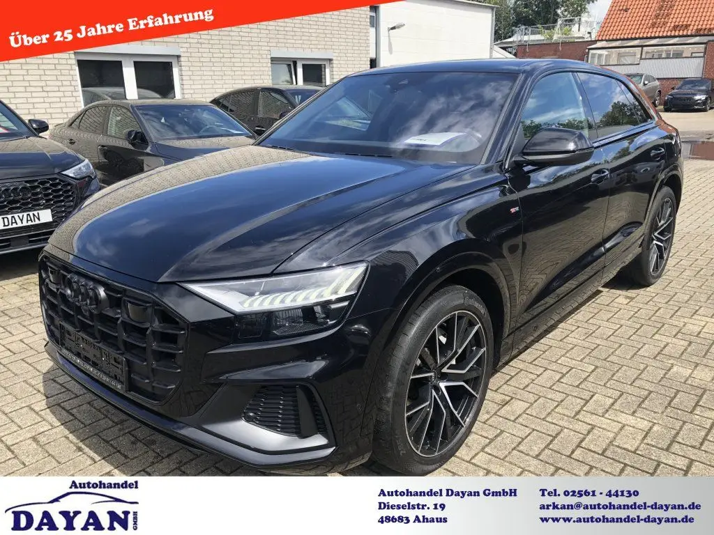 Photo 1 : Audi Q8 2021 Diesel