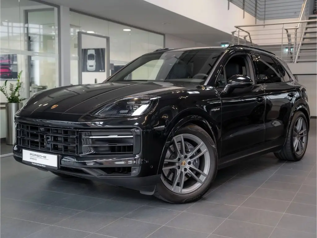 Photo 1 : Porsche Cayenne 2023 Hybrid