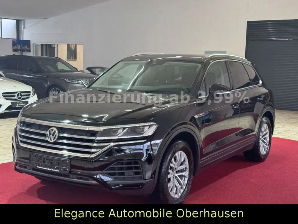 Photo 1 : Volkswagen Touareg 2018 Diesel