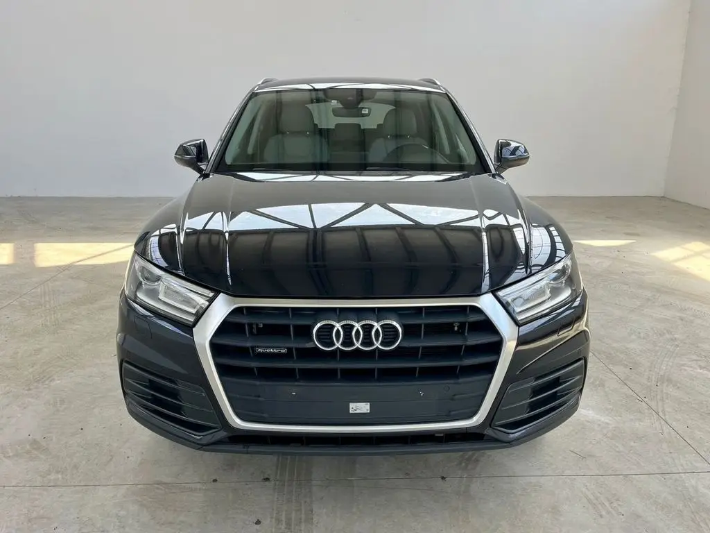 Photo 1 : Audi Q5 2017 Diesel
