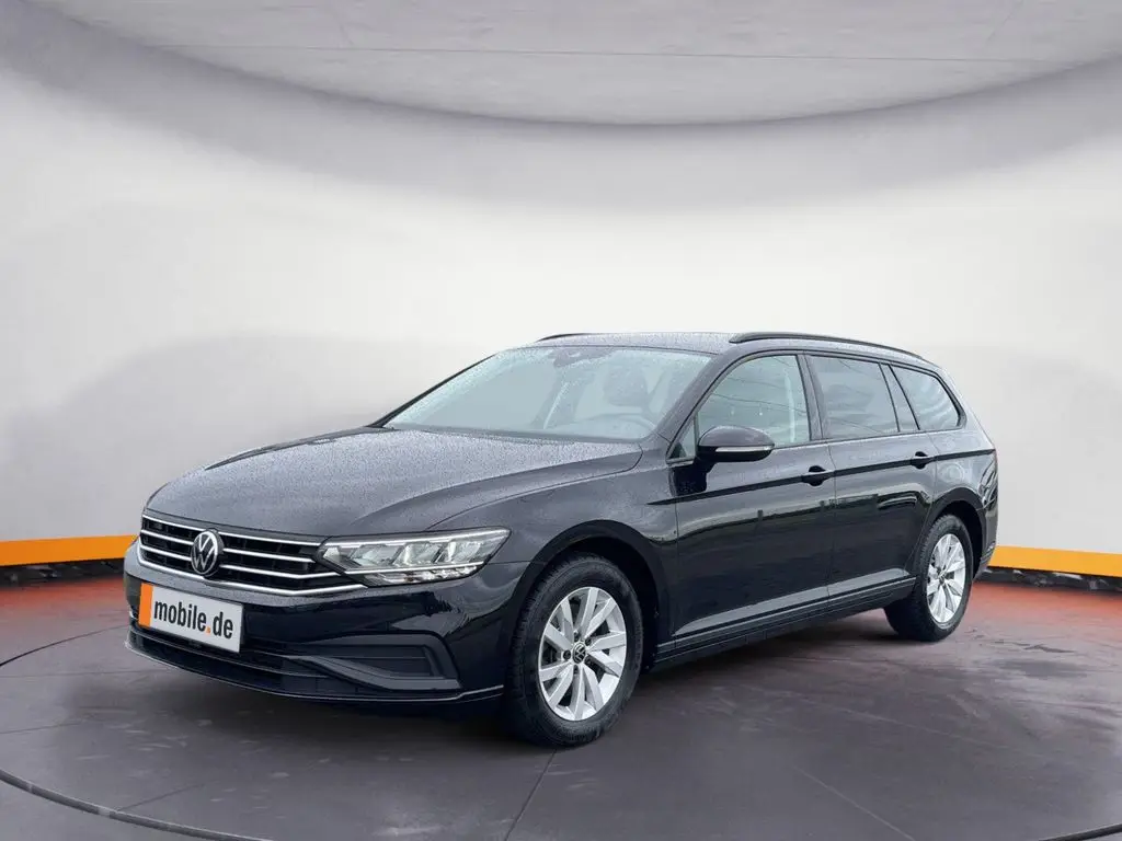 Photo 1 : Volkswagen Passat 2023 Diesel