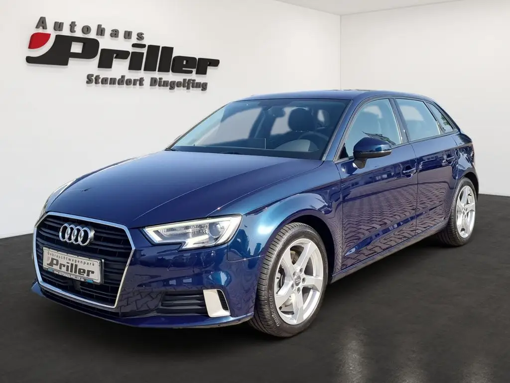 Photo 1 : Audi A3 2019 Diesel