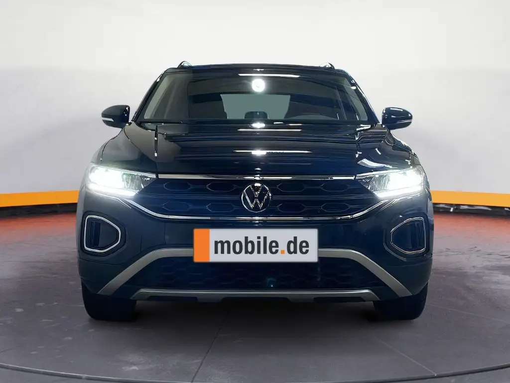 Photo 1 : Volkswagen T-roc 2023 Petrol