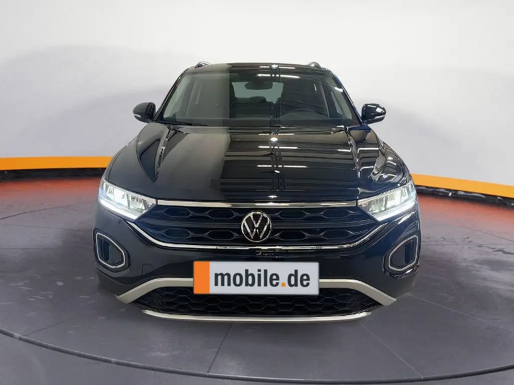 Photo 1 : Volkswagen T-roc 2023 Petrol