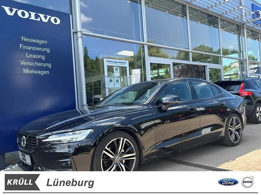 Photo 1 : Volvo S60 2021 Petrol