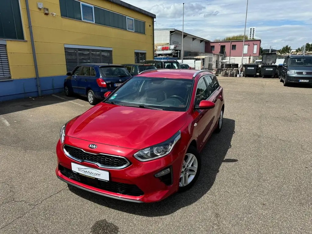 Photo 1 : Kia Ceed 2019 Essence