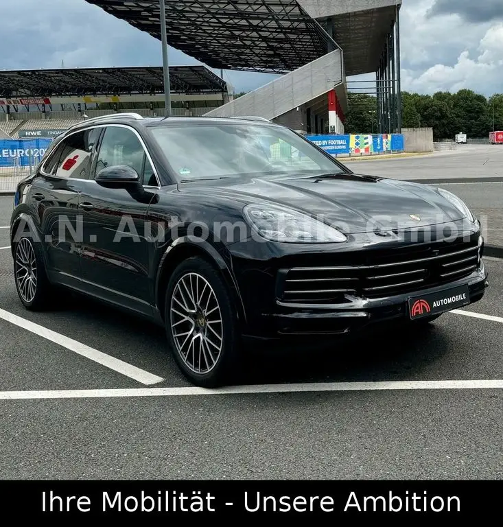 Photo 1 : Porsche Cayenne 2018 Essence