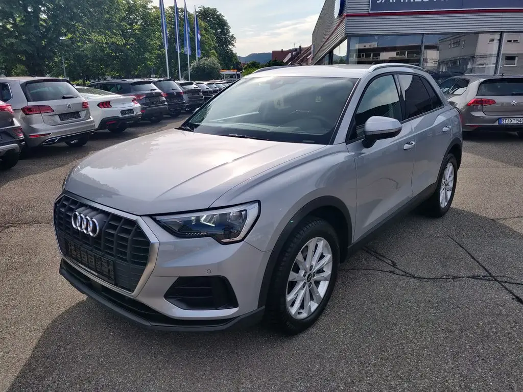 Photo 1 : Audi Q3 2020 Diesel