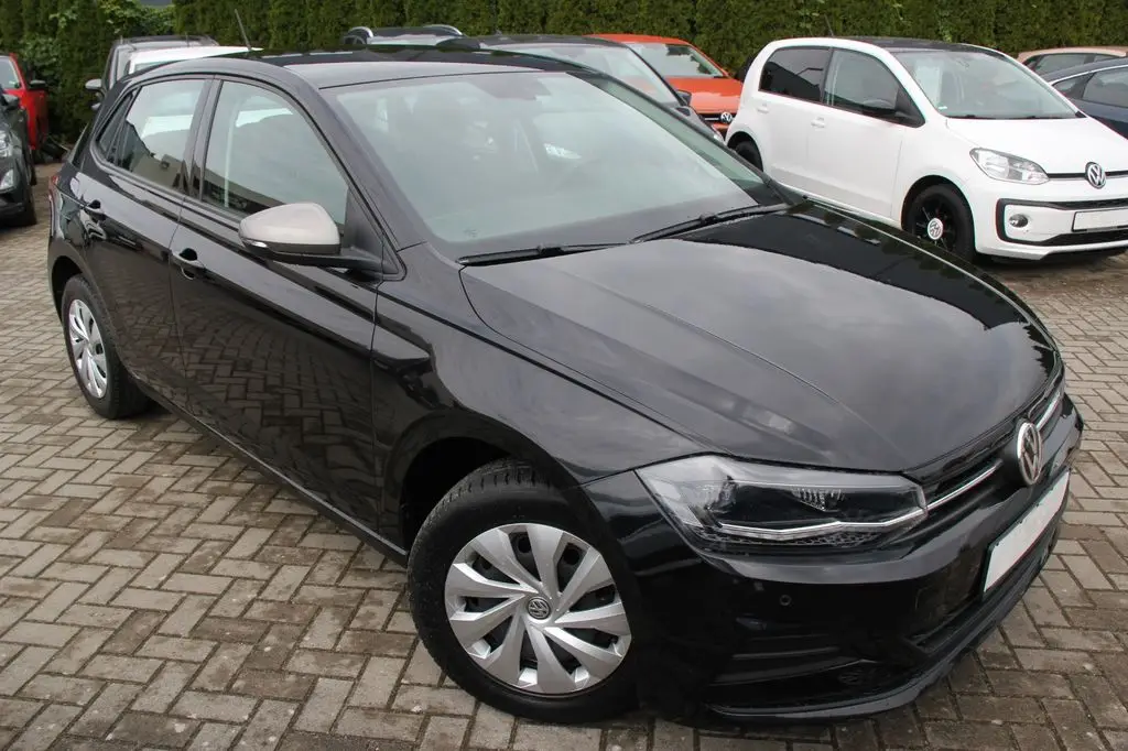 Photo 1 : Volkswagen Polo 2019 Essence