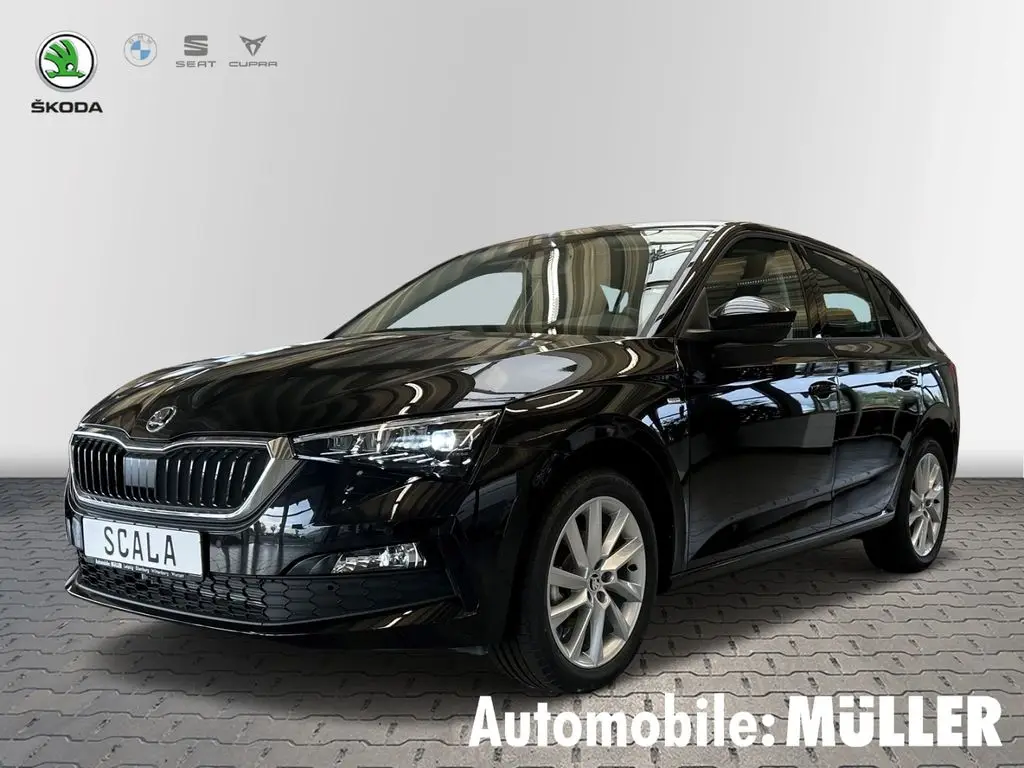 Photo 1 : Skoda Scala 2023 Petrol