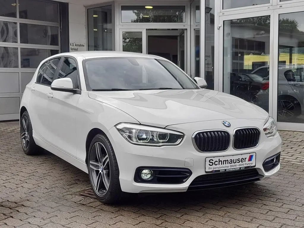 Photo 1 : Bmw Serie 1 2018 Petrol