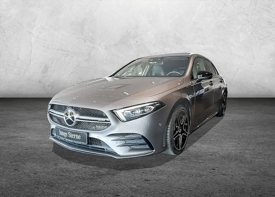 Photo 1 : Mercedes-benz Classe A 2021 Petrol