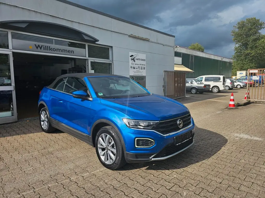 Photo 1 : Volkswagen T-roc 2021 Essence