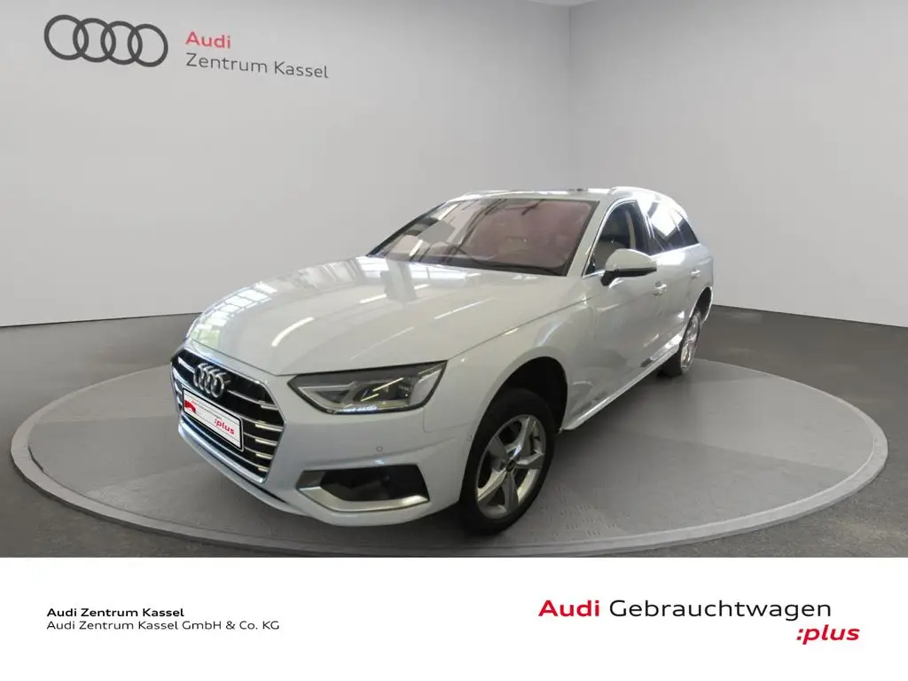 Photo 1 : Audi A4 2021 Diesel