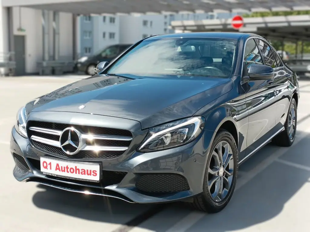 Photo 1 : Mercedes-benz Classe C 2016 Petrol