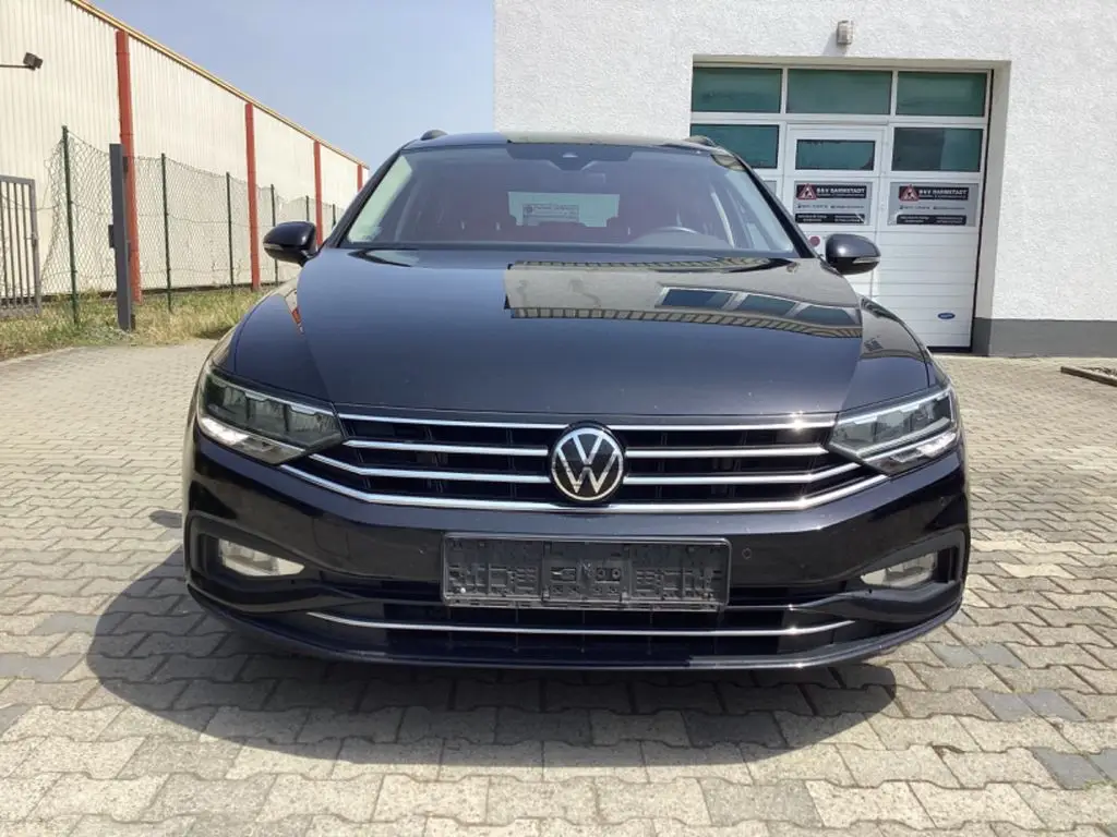 Photo 1 : Volkswagen Passat 2020 Diesel