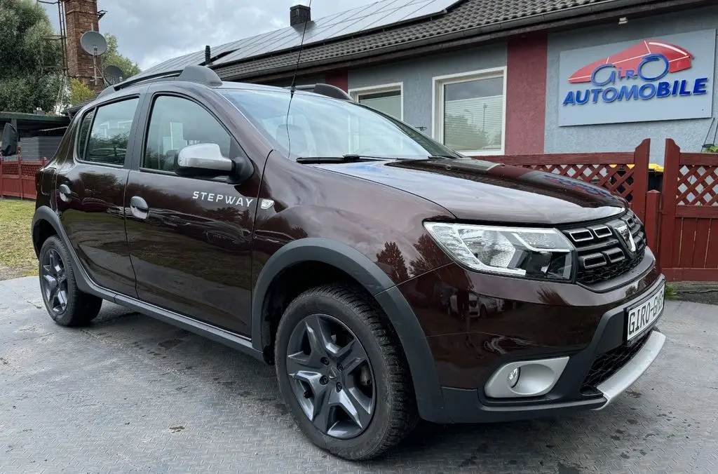 Photo 1 : Dacia Sandero 2018 Essence