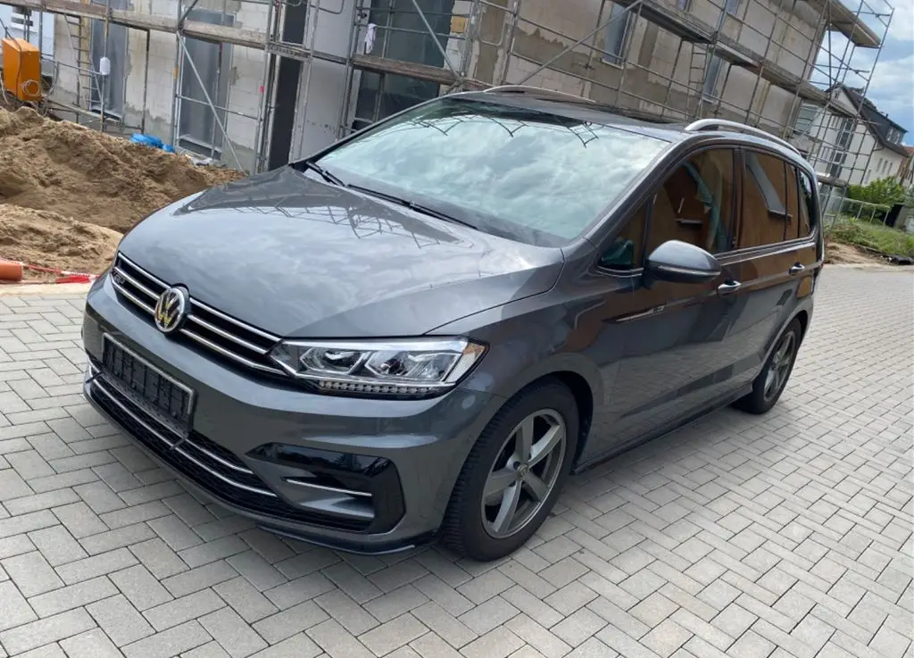 Photo 1 : Volkswagen Touran 2017 Essence