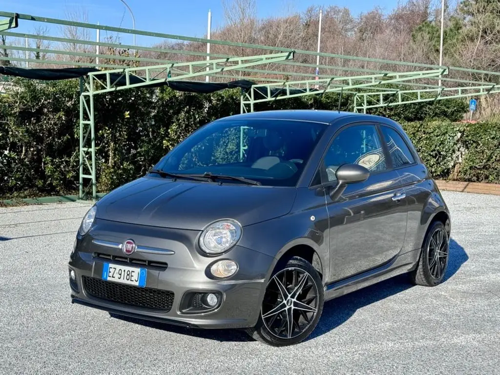 Photo 1 : Fiat 500 2015 Essence